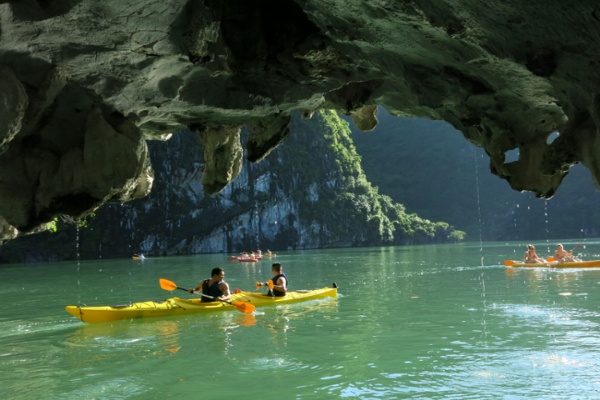 One Day Kayak Rental - Self Guided in Lan Ha Bay