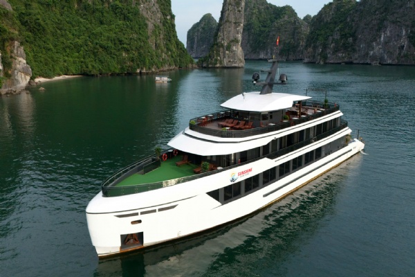 02 Days Soulful Journey through Halong & Lan Ha Bay aboard Sunshine Golden Cruise